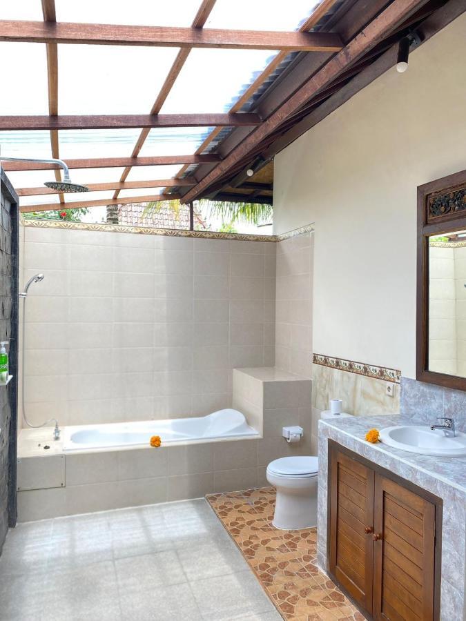 Wita House Villa Ubud  Exterior photo